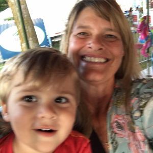 Meet your Posher, Stacie